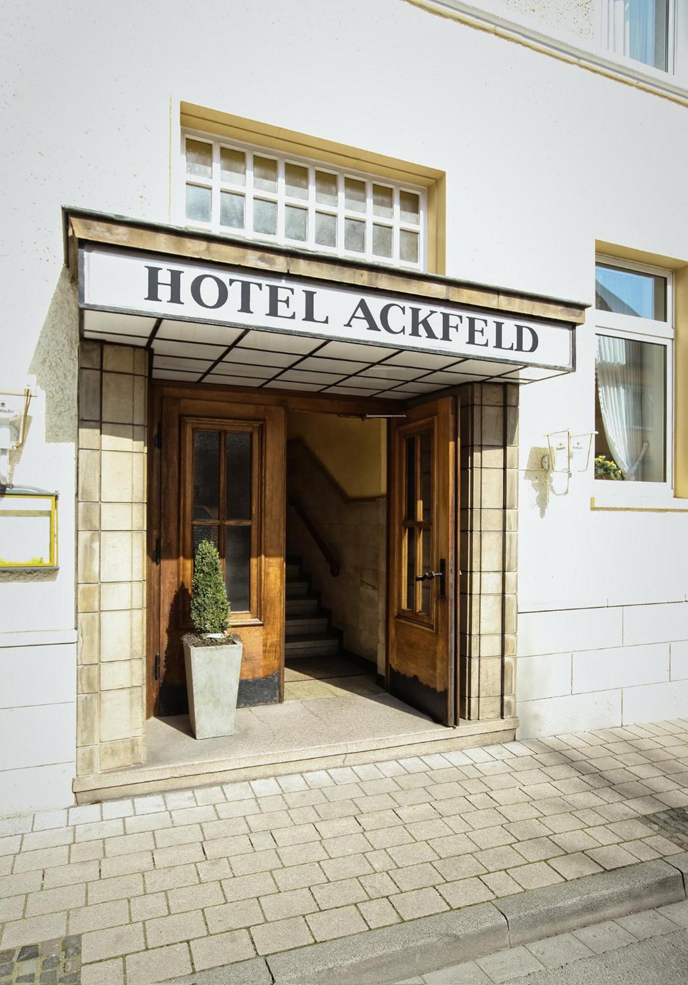 Ackfeld Hotel-Restaurant Бюрен Экстерьер фото