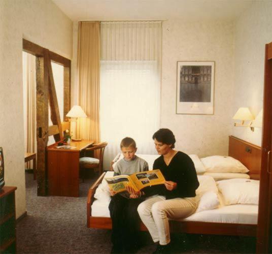 Ackfeld Hotel-Restaurant Бюрен Номер фото